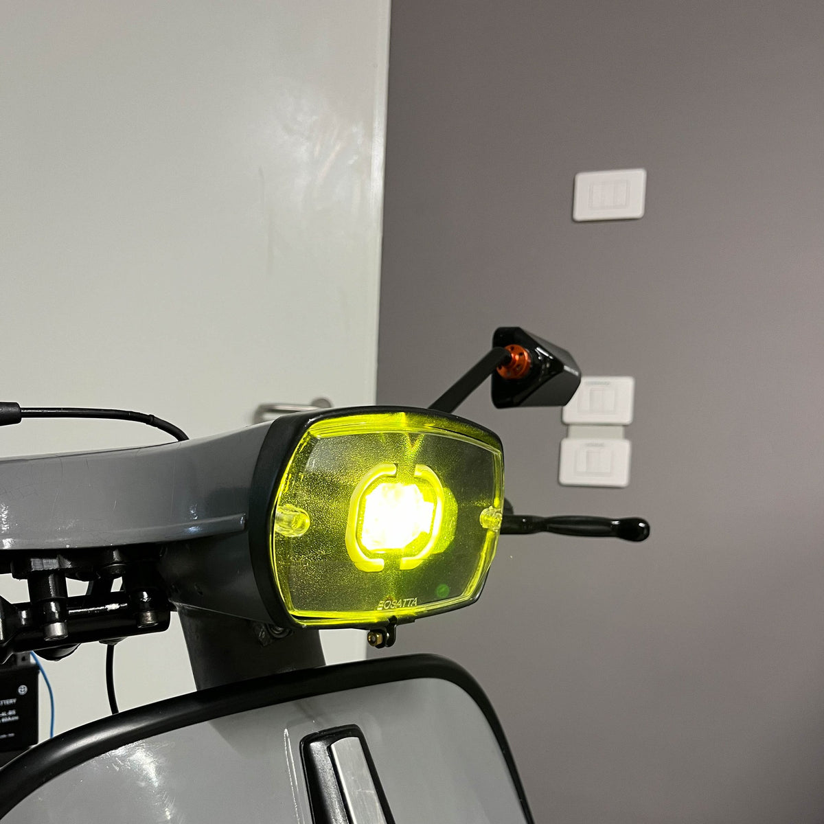 Fanale anteriore LED Vespa 50 Special - ovale